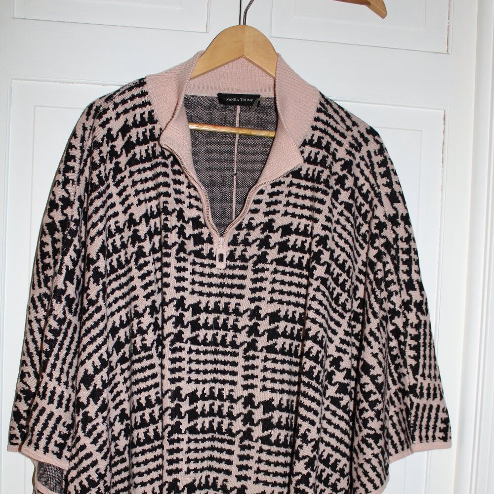 Ivanka Trump Top Size L